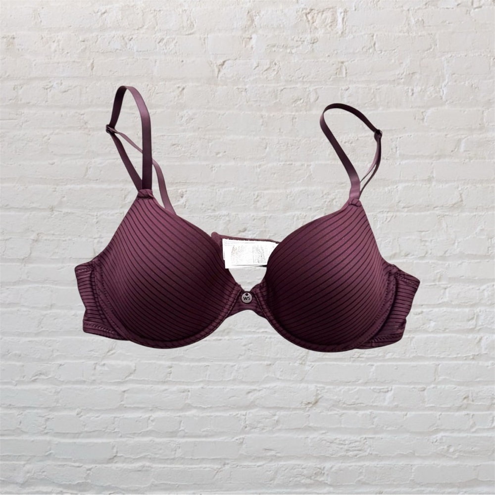 Like 🆕 Women’s Secret burgundy purple convertible t-shirt bra